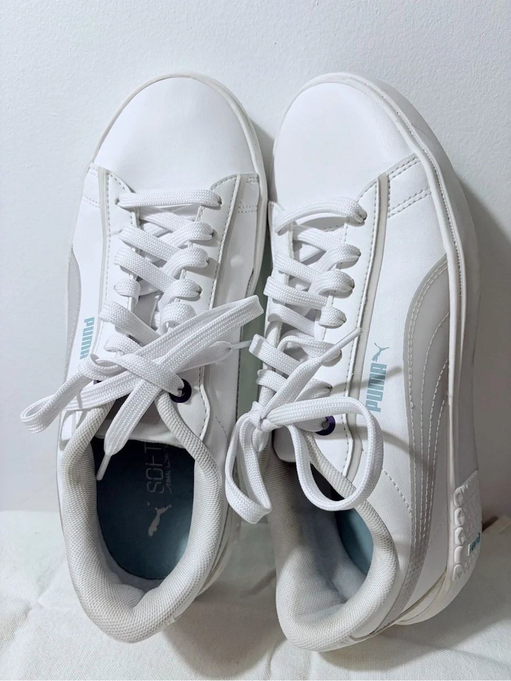 Puma White Low-Top Sneakers with Mint Green Sole